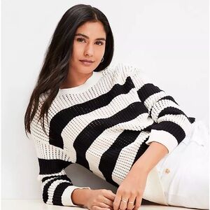 🐝 Loft cream/black open stitched crewneck sweater. Size S. NWT.